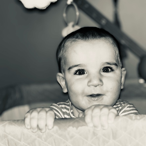 Meet your Posher, Elizabeth - Picture 9 of 16